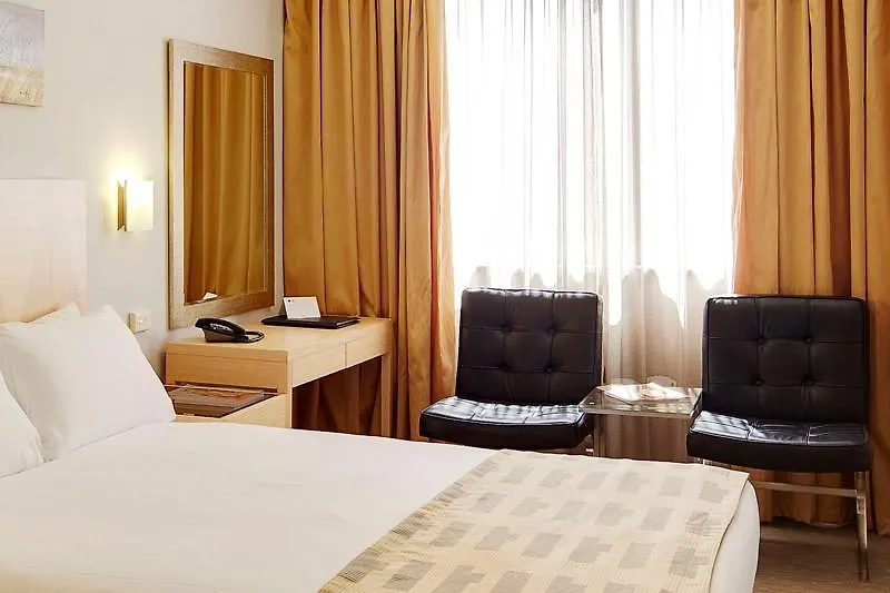 Quality Hotel Ambassador Perth 4*,  Austrália