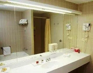 Quality Hotel Ambassador Perth